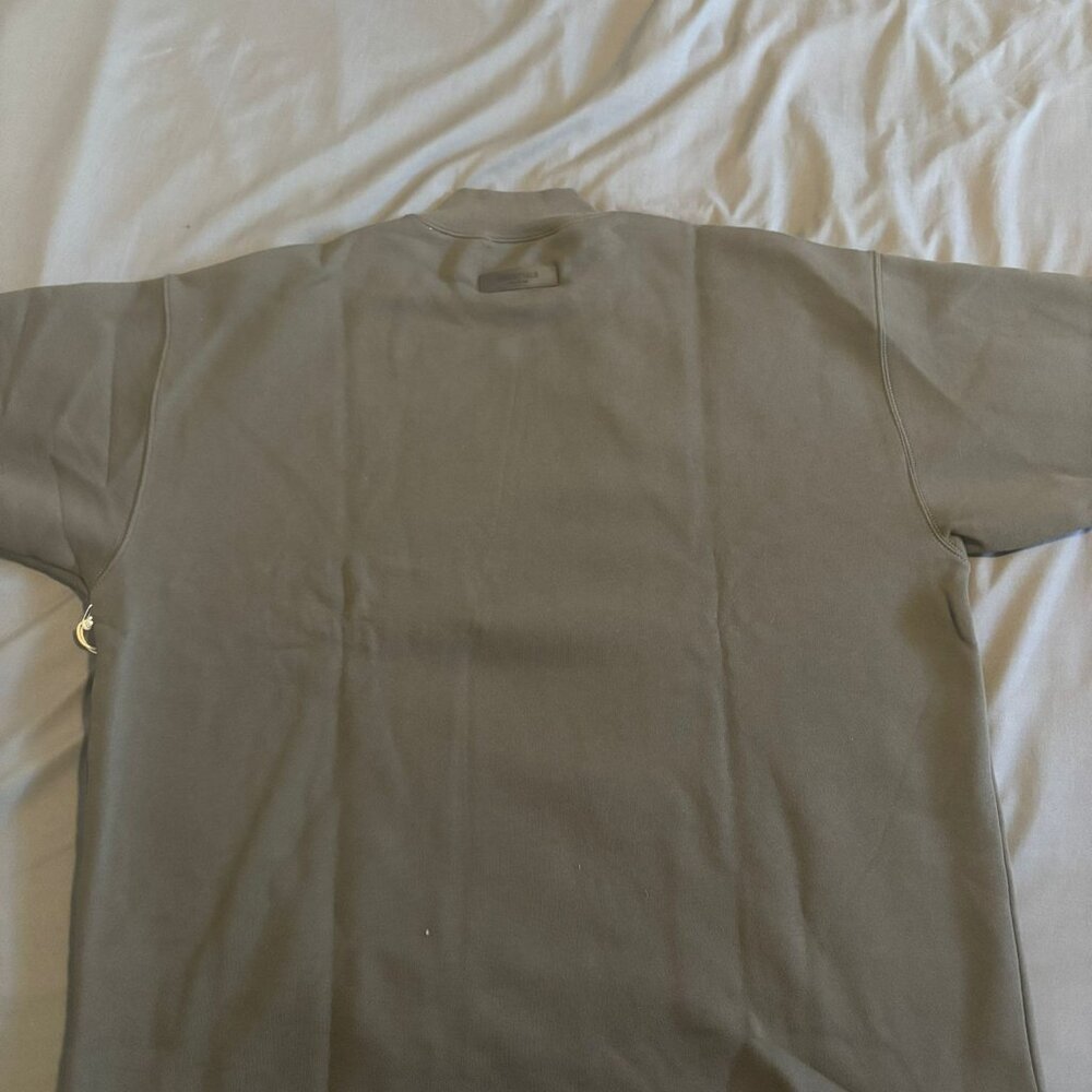 ESSENTIALS FOG CREWNECK WOOD